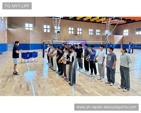 中国足球协会年度教练研修班在广州举办提升教练员专业素养